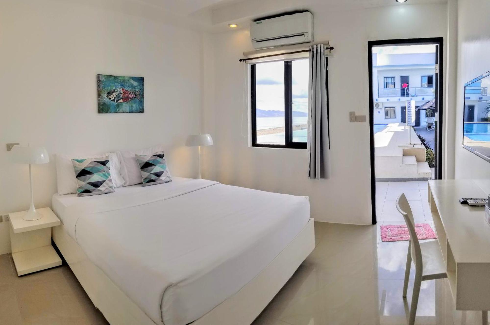 Blue Coast Beach Hotel Santa Ana (Luzon) Exterior foto