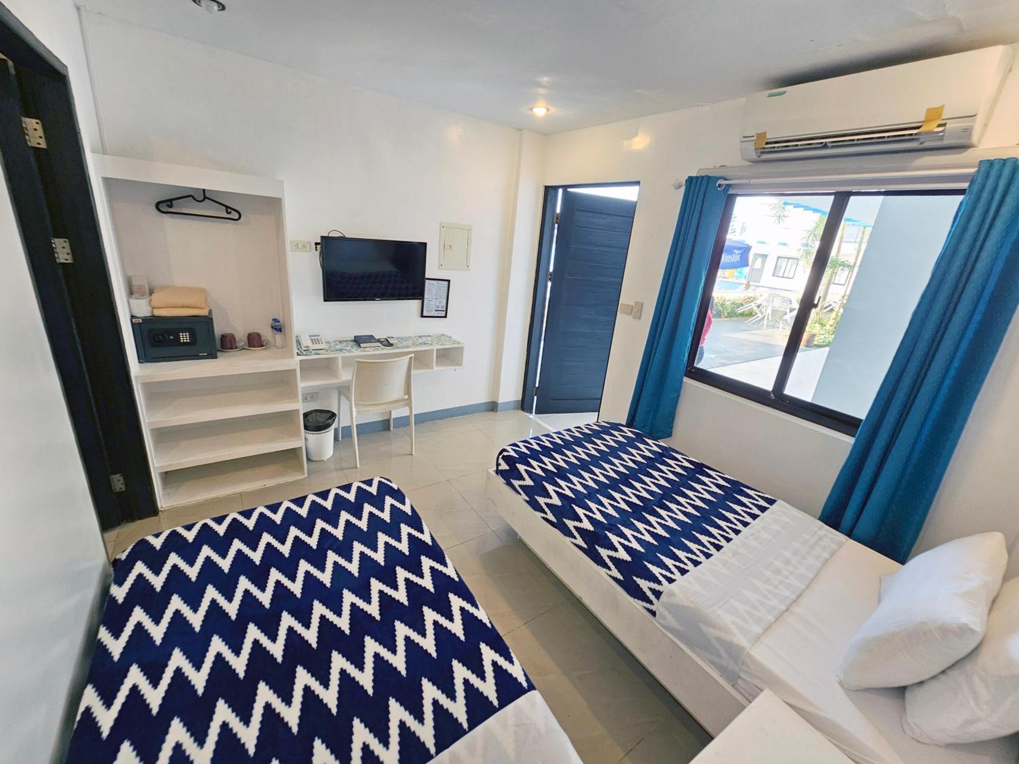 Blue Coast Beach Hotel Santa Ana (Luzon) Exterior foto