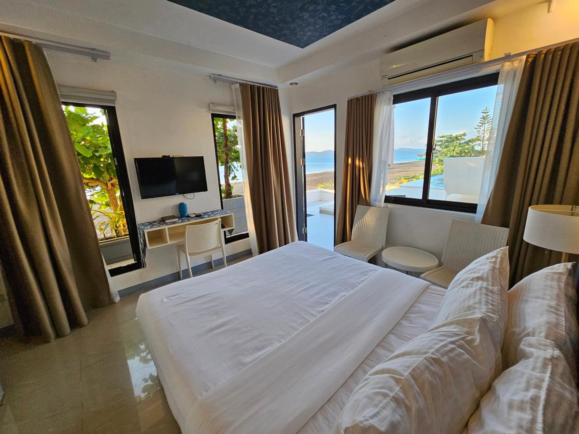 Blue Coast Beach Hotel Santa Ana (Luzon) Exterior foto