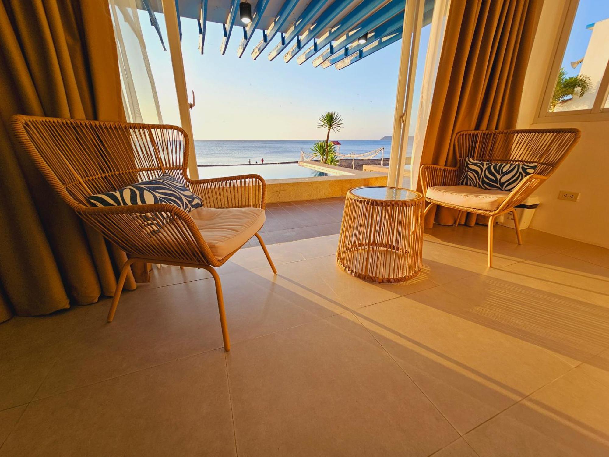 Blue Coast Beach Hotel Santa Ana (Luzon) Exterior foto
