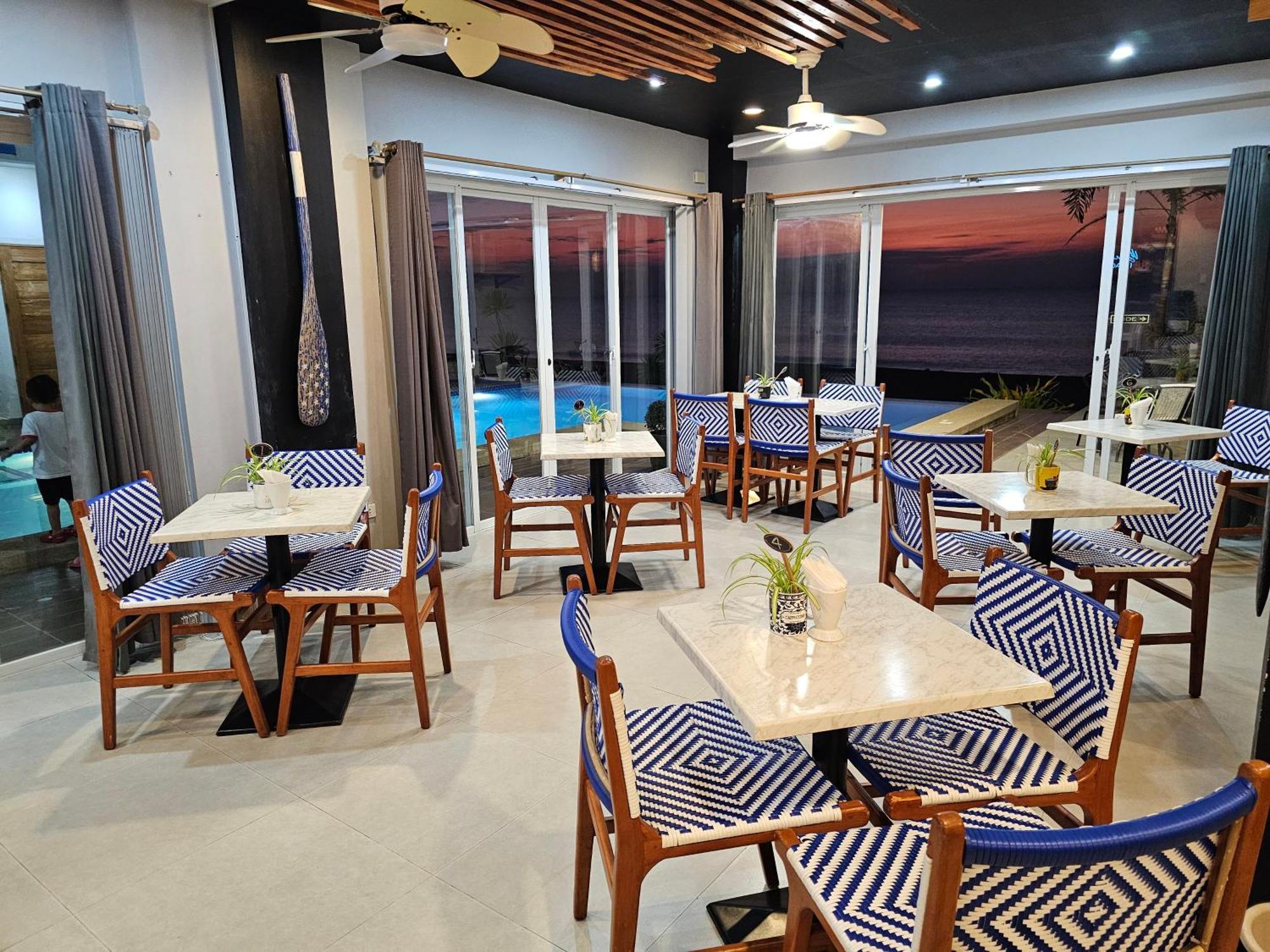 Blue Coast Beach Hotel Santa Ana (Luzon) Exterior foto